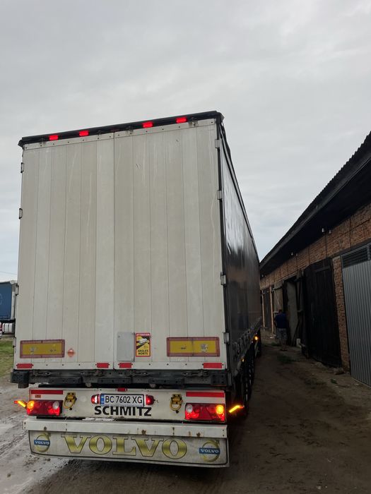 Напівпричіп Schmitz Cargobul