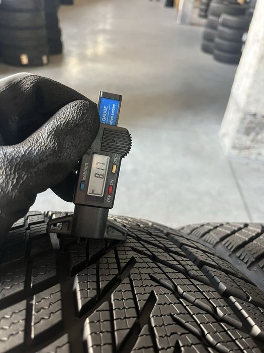 245/50/19 R19 Goodyear Ultra Grip Perfomance 3 4шт зима