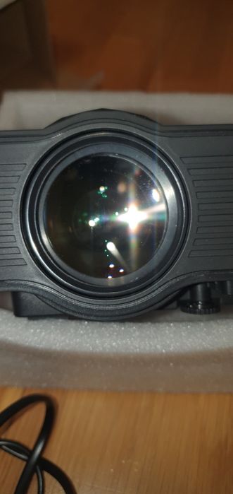 Проектор мультимедійний