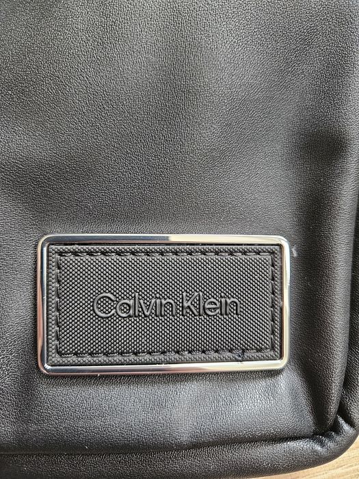 Calvin Klein Saszetka Torba na ramię