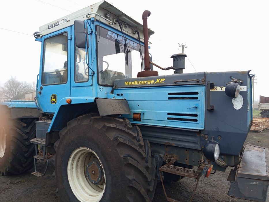 Трактора продам трактор хтз17221