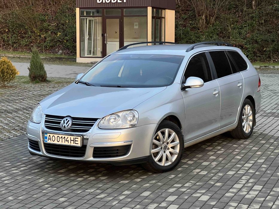 Машинка сімейна шустра