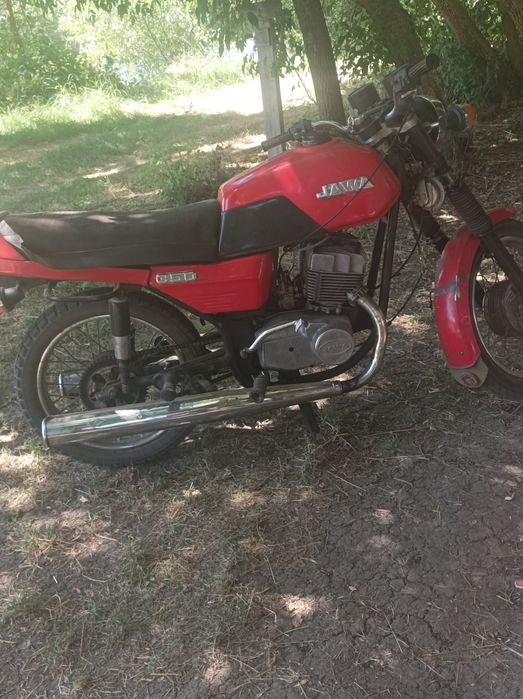 Продам яву на ходу