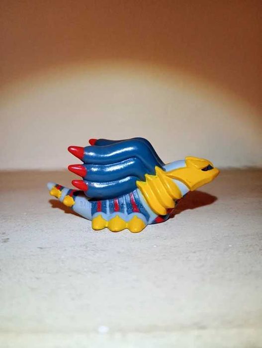 Pokémon finger puppet / brinquedo / figura pokémon Giratina da bandai
