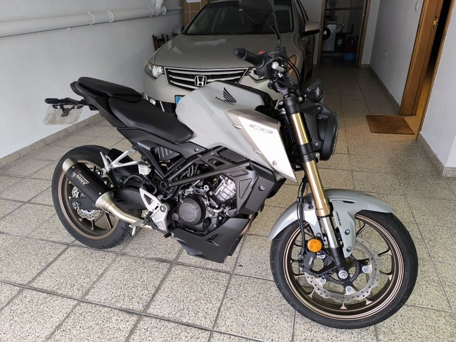 Honda CB125R Excelente estado