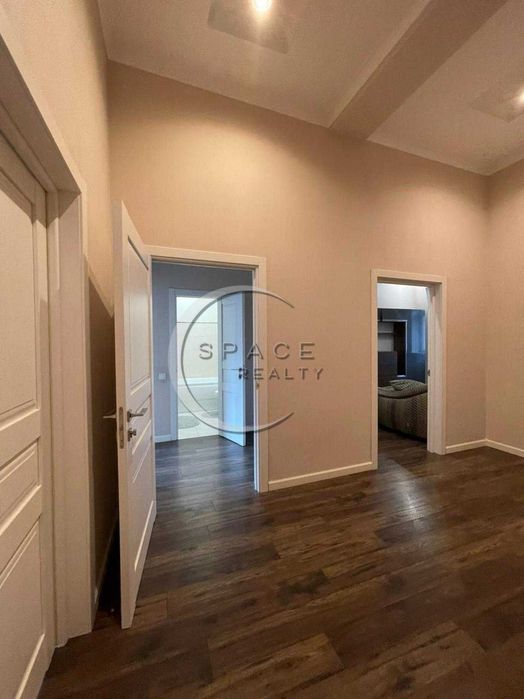 Оренда затишна 3к. квартира в історичному центрі Києва, на Воздвиженці