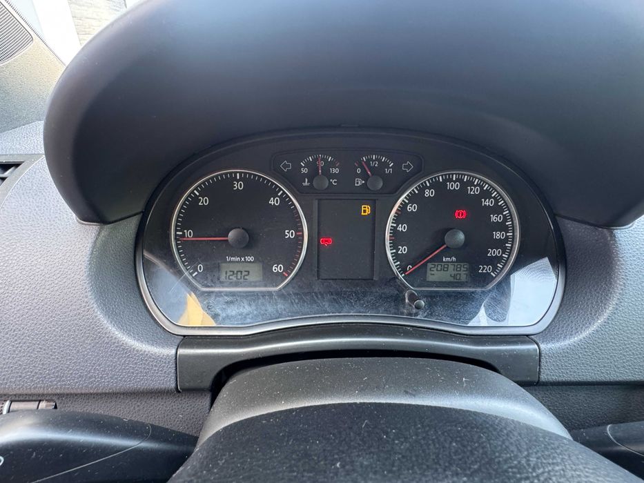 VW Polo 1.4 Tdi 2008 C/ 202Mil km *AC Aut*