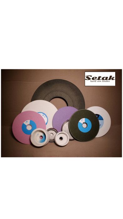 Стелітування стрічкових пил