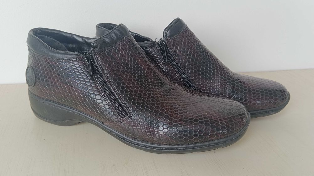 Botki damskie Rieker imitacja wężowej skórki r.41