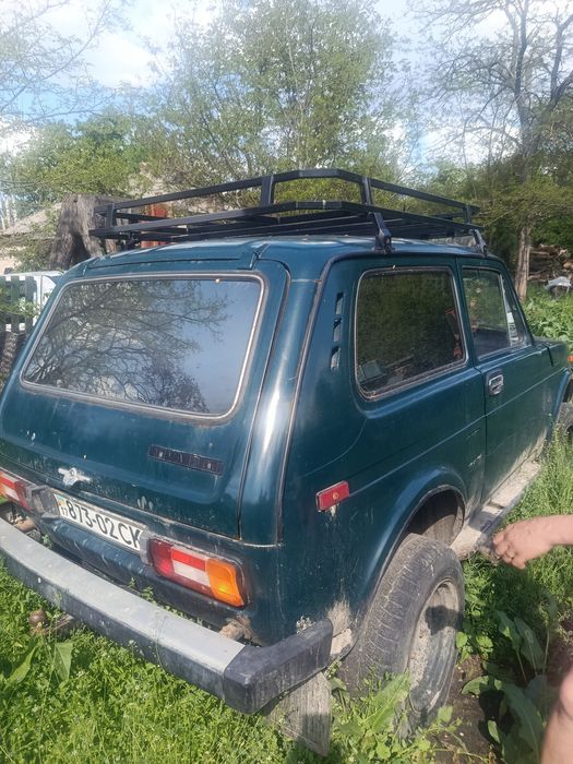 Автомобіль Ніва ваз 2121