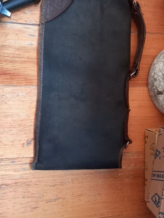 Чехол кожаный советский