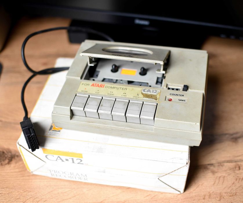 Magnetofon Atari CA-12 + pudełko