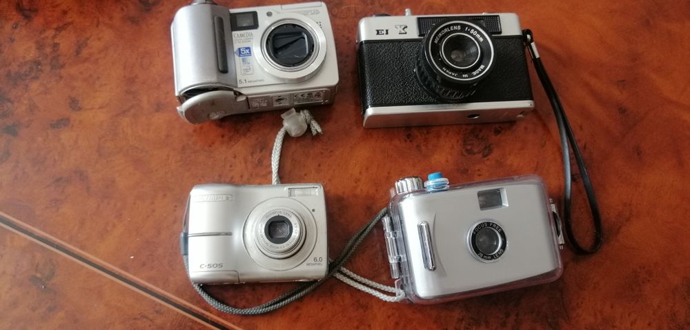 Cameras64752385164033123