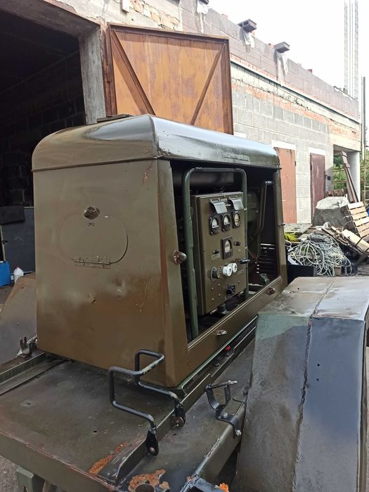 Agregat prądotwórczy PAB 4 4,8kw 230V na przyczepie