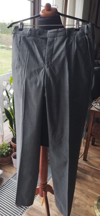 Garnitur wełna i jedwab Bytom