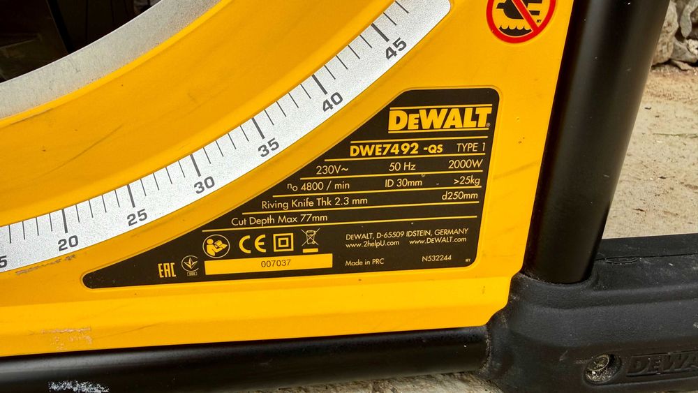Serra de mesa / Table saw DEWALT DWE7492-QS