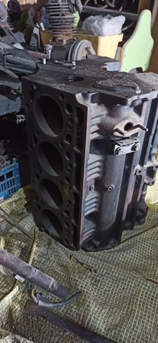 Продам двигун Форд транзит 2.5