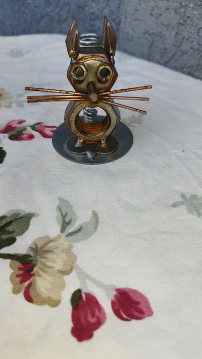 Kot figurka kota ,rękodzieło.