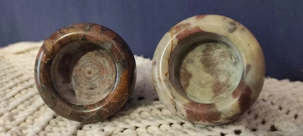 Мармурові підсвічники