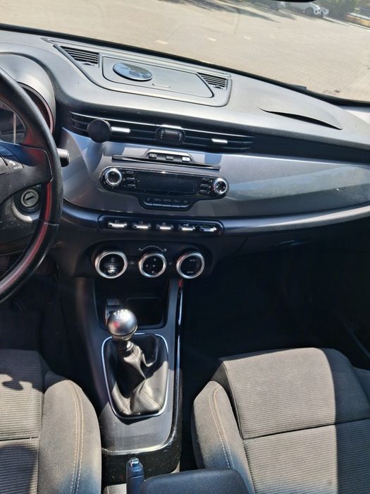 Alfa Romeo Giulietta 1.6 JTDm Distinctive