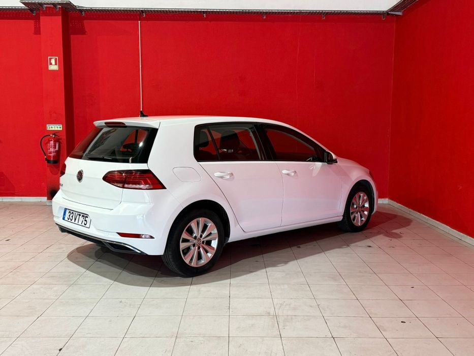 VW GOLF 1.0 TSI  - Poucos Kms