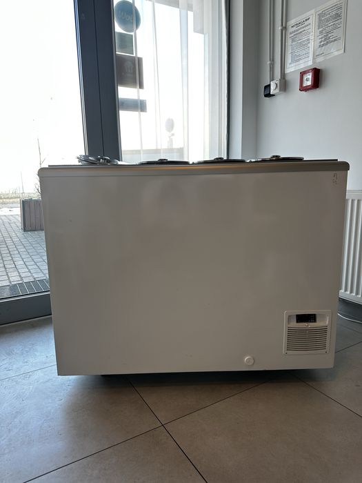 Konserwator do lodów