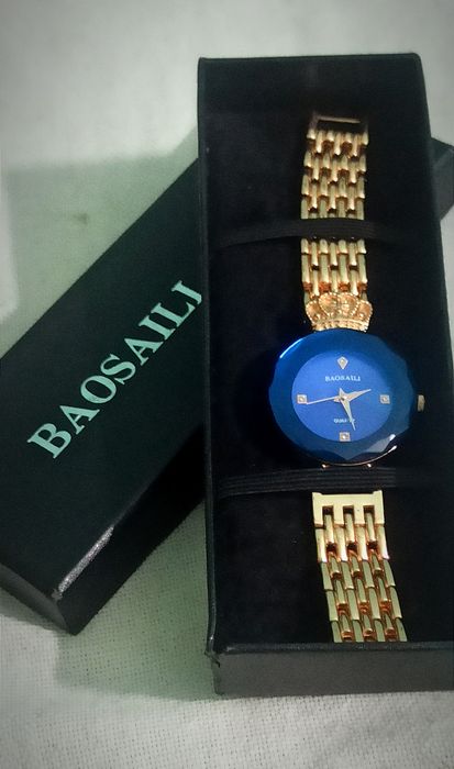 Часы женские Baosaili синий циферблат, новые. Не Rado