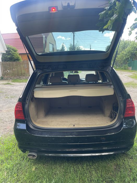 БМВ 3 Series 2012, E91
