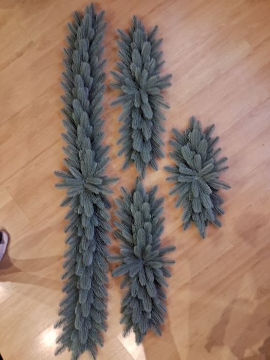 Акція! Гілка.Гірлянда 1м. Новорічна.