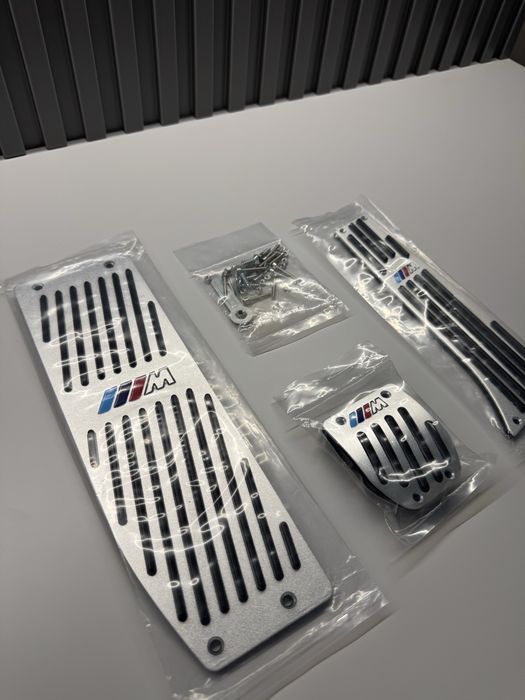 Capa pedais aluminio M Performance