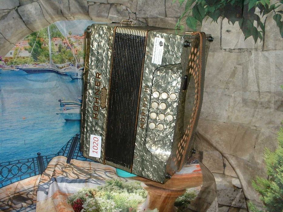Concertina para venda N, 1020