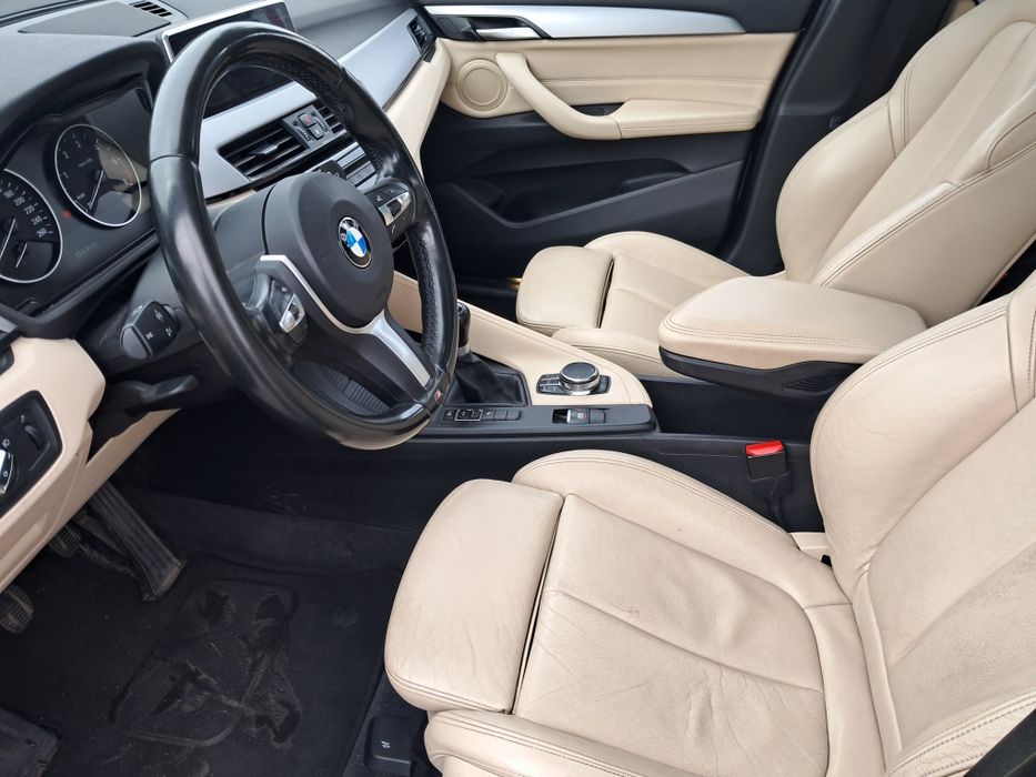 Zamienie lub sprzedam Bmw x1 xline jasny srodek panorama serwis head up , ambiente , mpakiet , full led , tryb sport