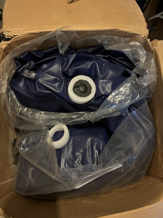 2 colchões insuflaveis