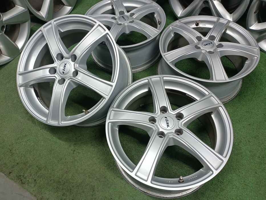 17" felgi 5x112 et45 VW Touran Passat Golf 7 6 5 Audi a3 a4 Skoda Seat