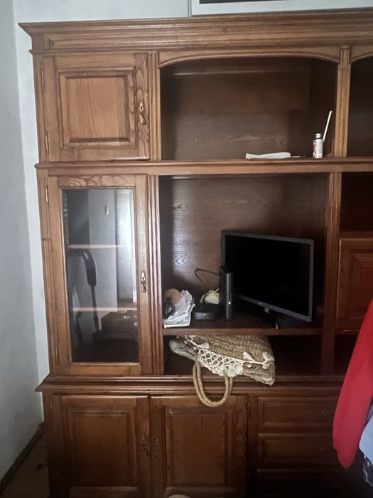 Movel de sala em madeira maciça