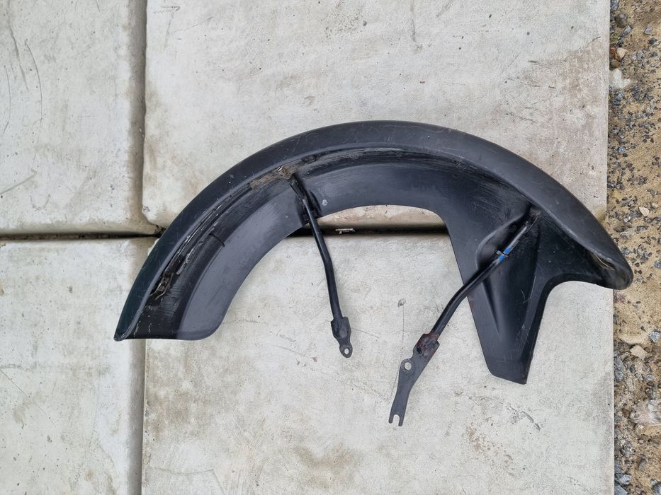 Renault Twizy крило підкрильник задній лівий В НАЯВНОСТІ