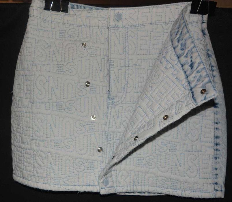 Pikowana spódnica Bershka z jeansowy tyłem 36