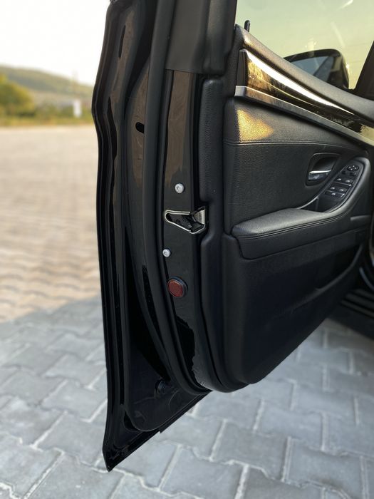BMW F10 528i 2015р. 2.0 бензин N20B20A