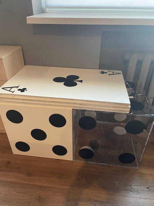 Декорації в стилі Казино