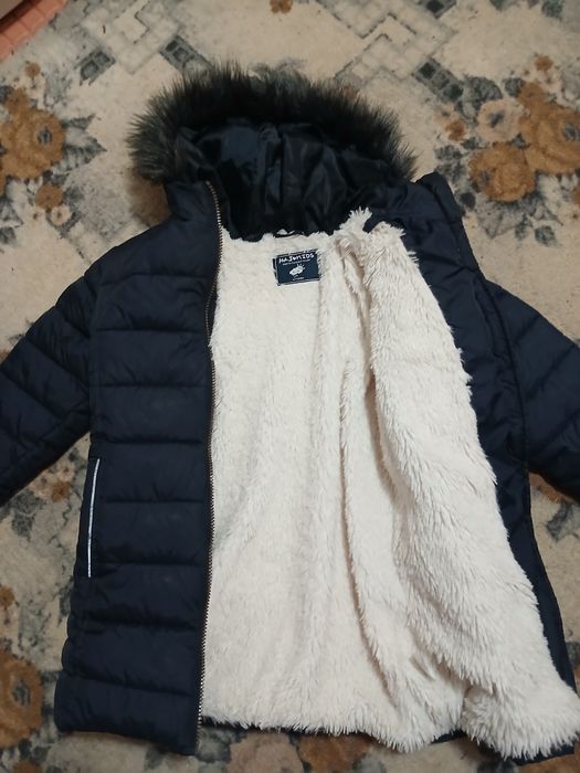 Зимова курточка на дівчинку