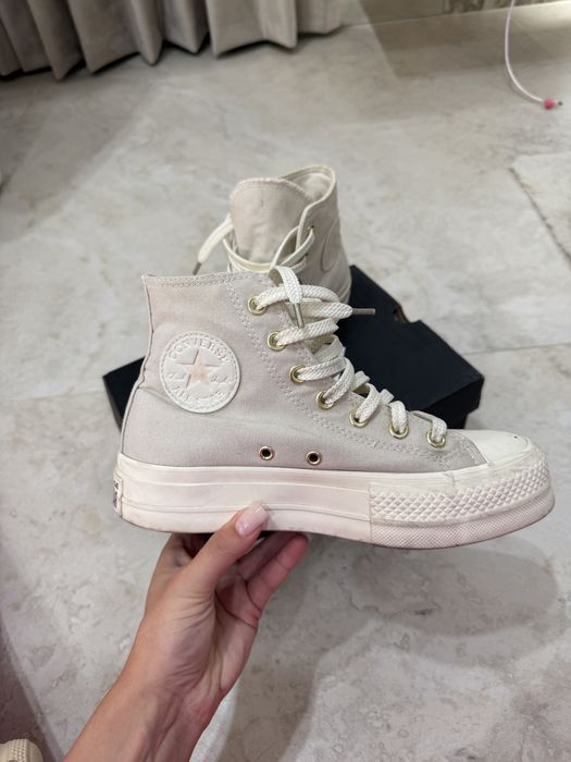 Bezowe Converse r.37