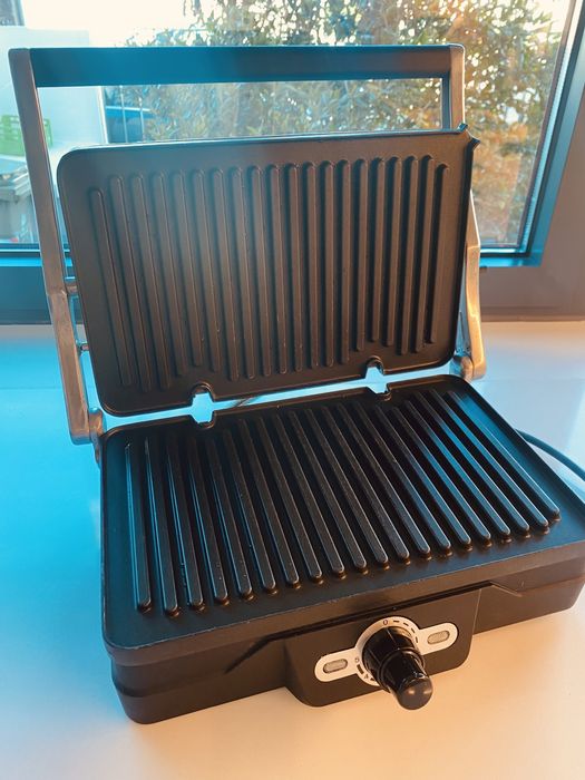 Grelhador / Sandwicheira Ariete Metal Grill 1200