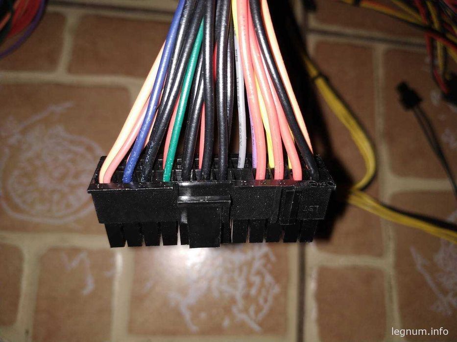 Блок питания Vinga 1650W (VPS-1650)