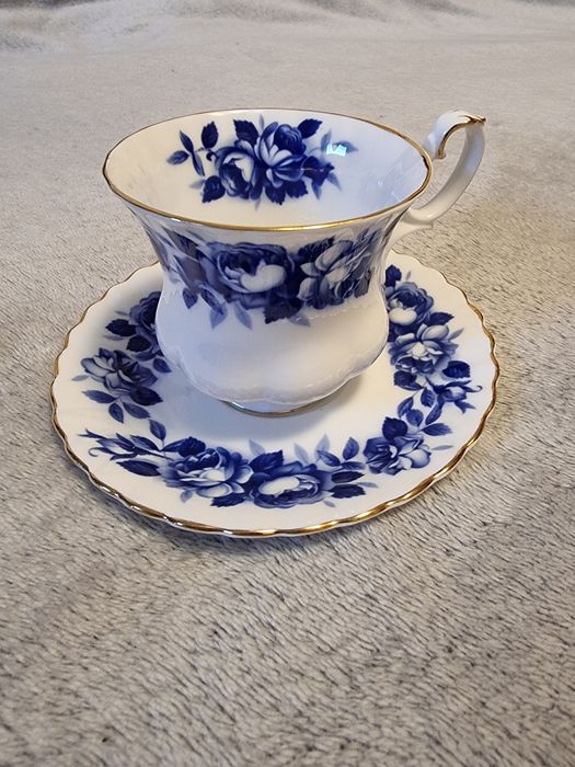 Чайна пара Royal Albert  Aristocrat