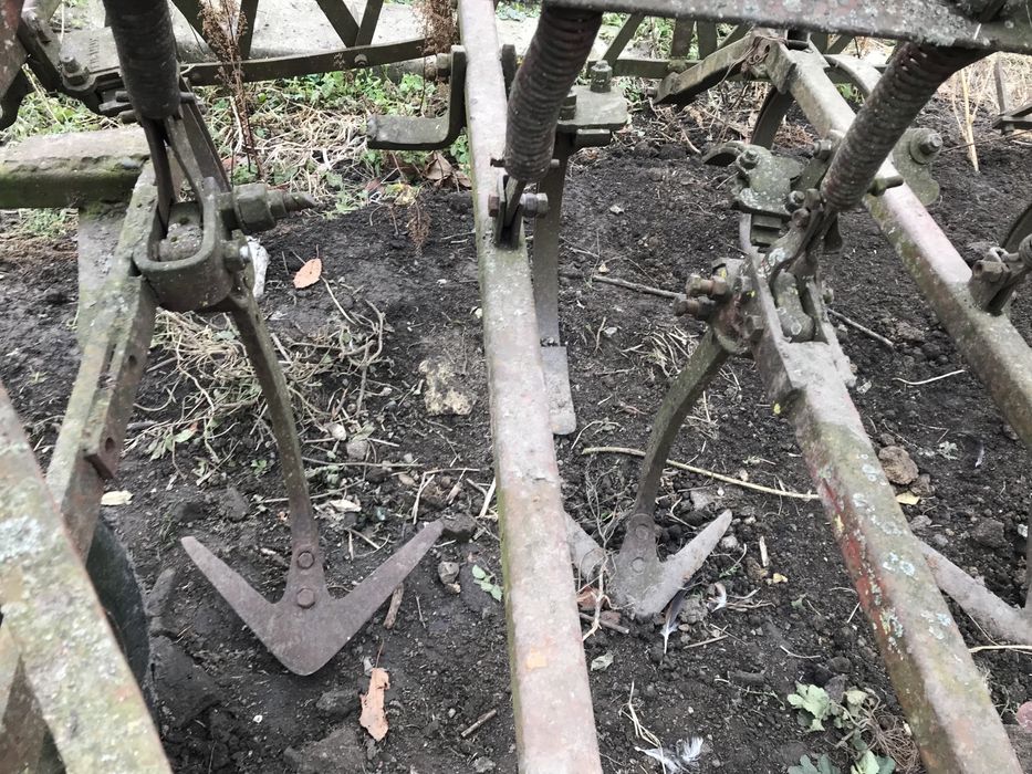 Культиватор навісний кпс-4.2