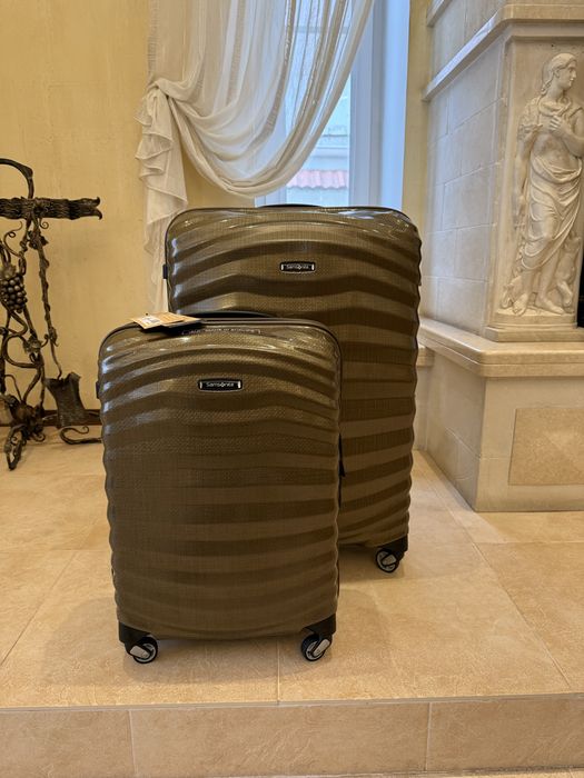 Samsonite нова мала середня та велика валіза Lite-Shock