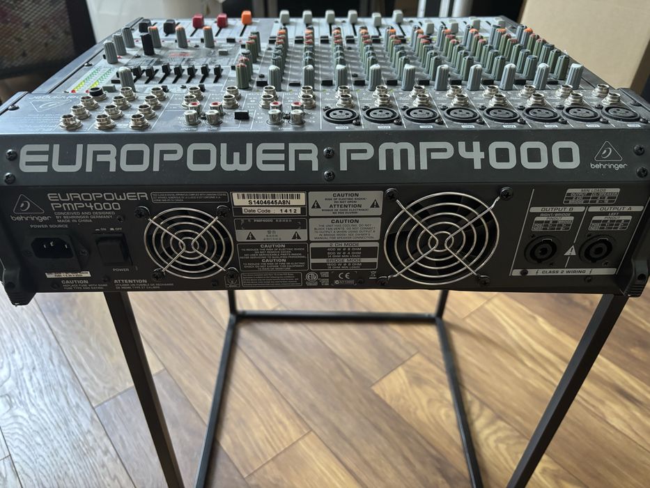 Powermikser BEHRINGER Europower PMP4000