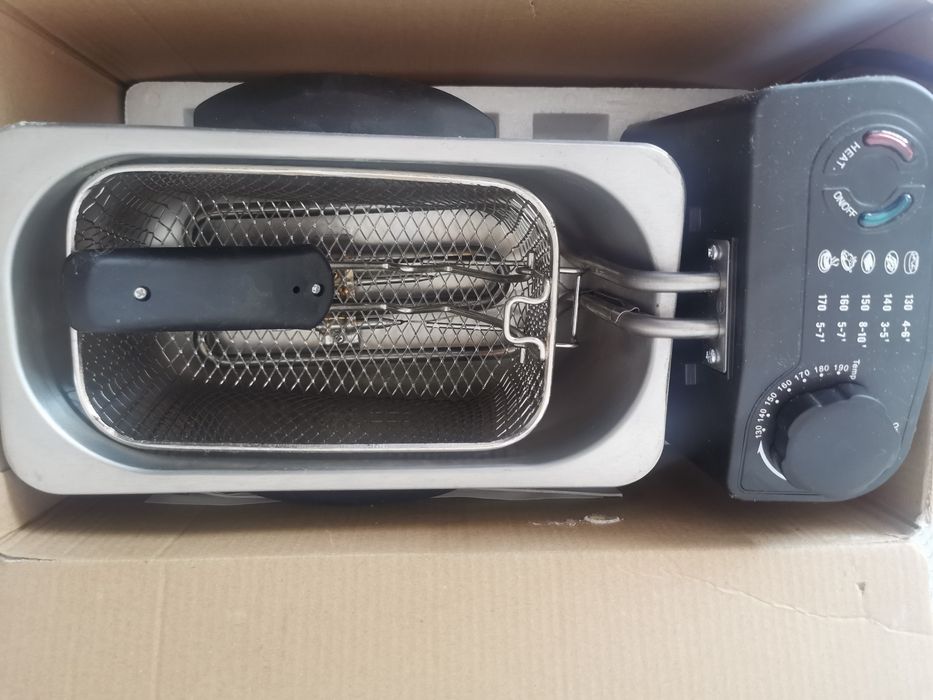 Fritadeira EDM 1,5L Como Nova (com caixa)