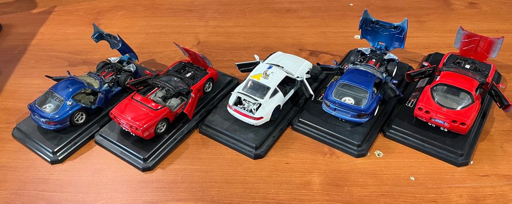 Burago 1:24 viper Corvette porsche