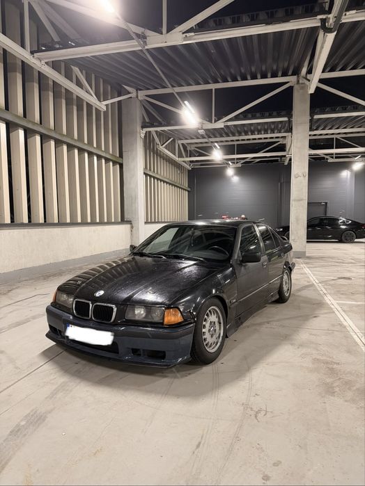 Bmw e36 sedan m50b25 drift